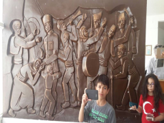 Evrensel Kolej